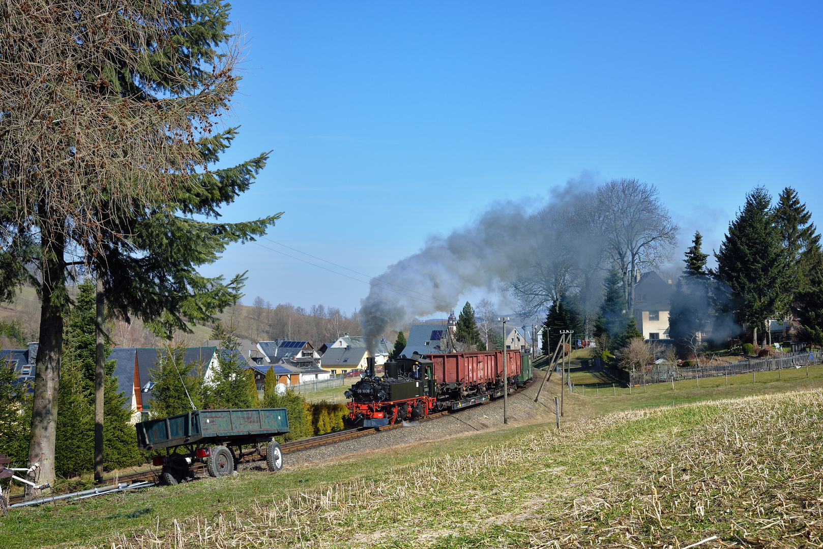 99 1608-1 am 23.03.19 am Teichweg in Cranzahl