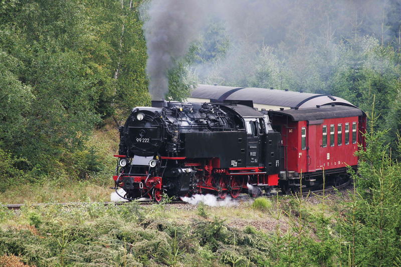 99 222 in voller Fahrt