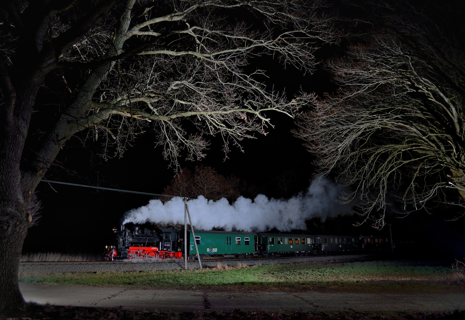 99 4632 am 15.03.23 Abends am Plattenweg bei Beuchow