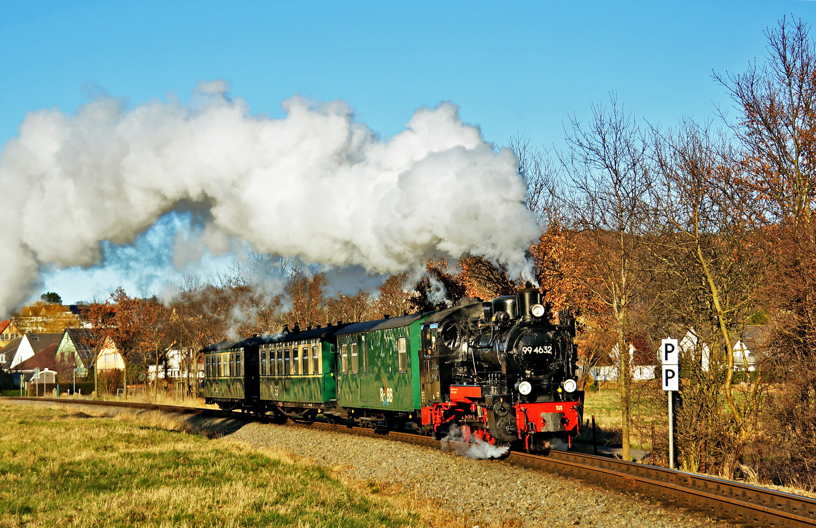 99 4632 auf dem Weg nach Serams