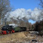 99 5906-5 am 26.02.22 mit dem Traditionszug zum Brocken bei Drei Annen Hohne