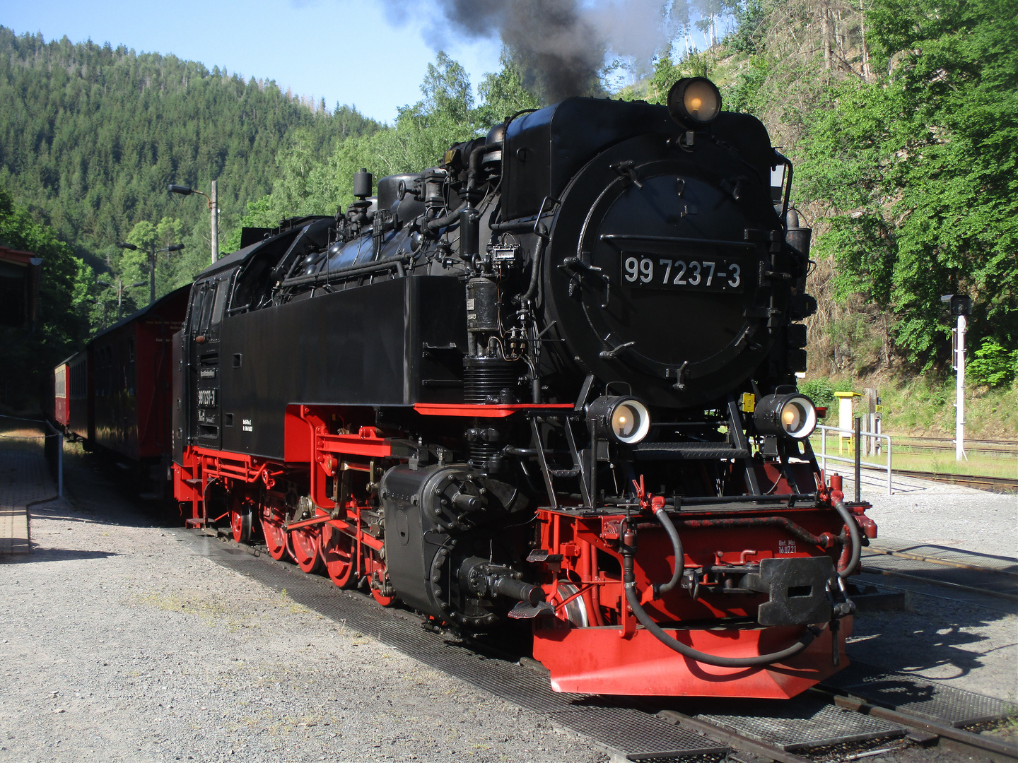 99 7237-3 in Eisfelder Talmühle.