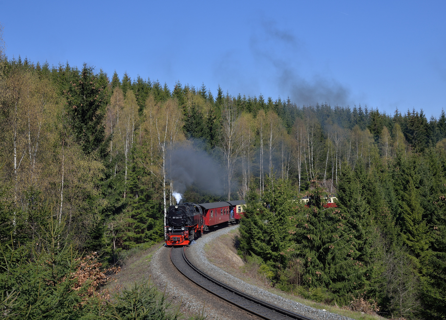 99 7241-5 am 19.04.19 zwischen Bhf Drängetal und Drei Annen