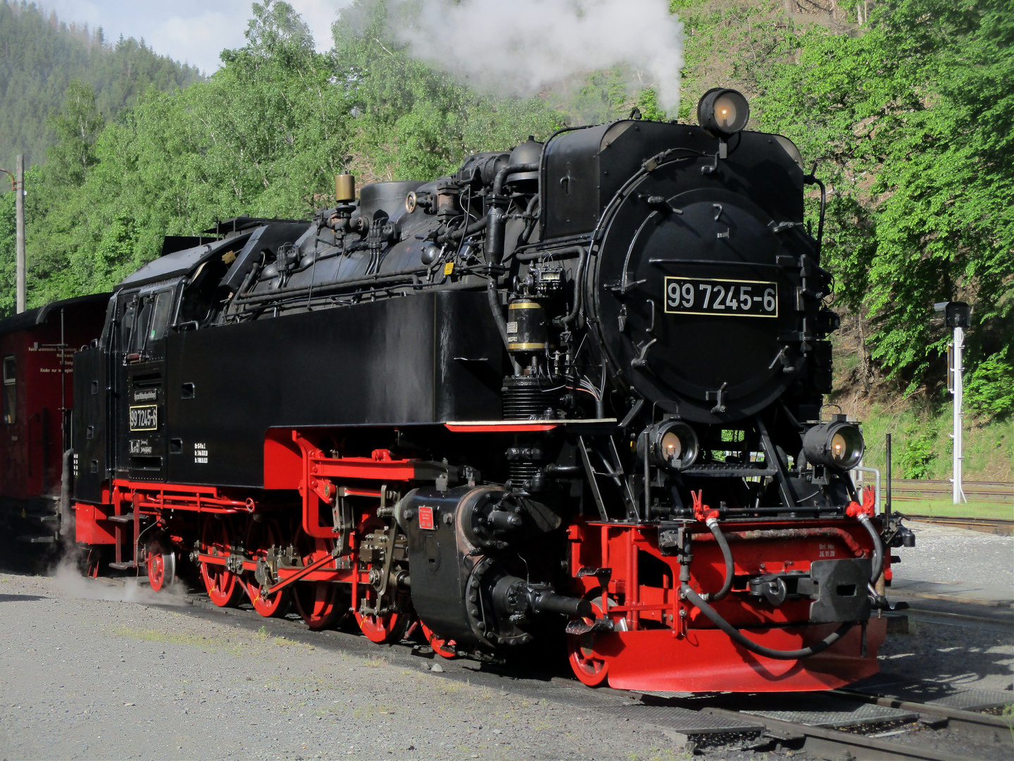 99 7245-6 in Eisfelder Talmühle.