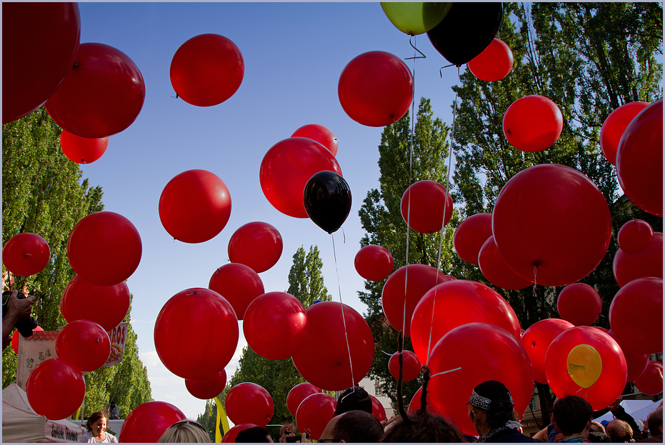 .... 99 Luftballons