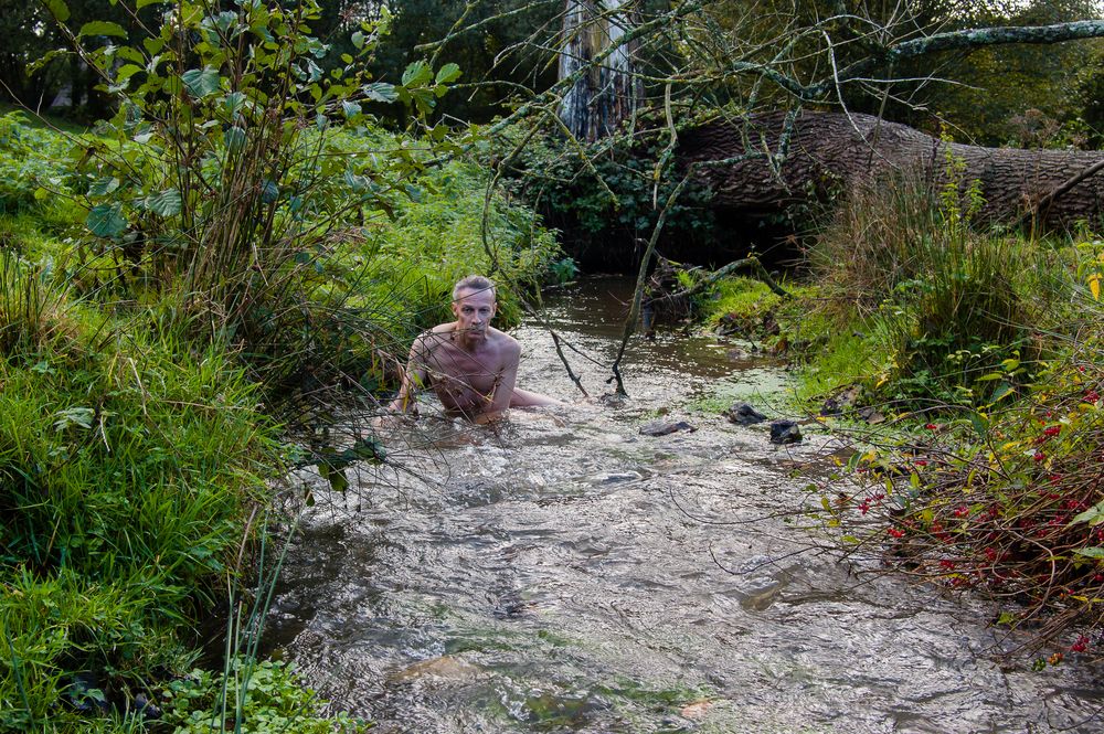 Noyé dans la verdure / Flooded in the greenery de SaB_DuB 