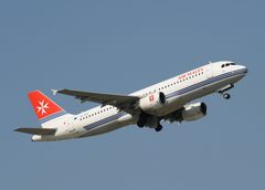 9H-AEP Air Malta Airbus A320-214