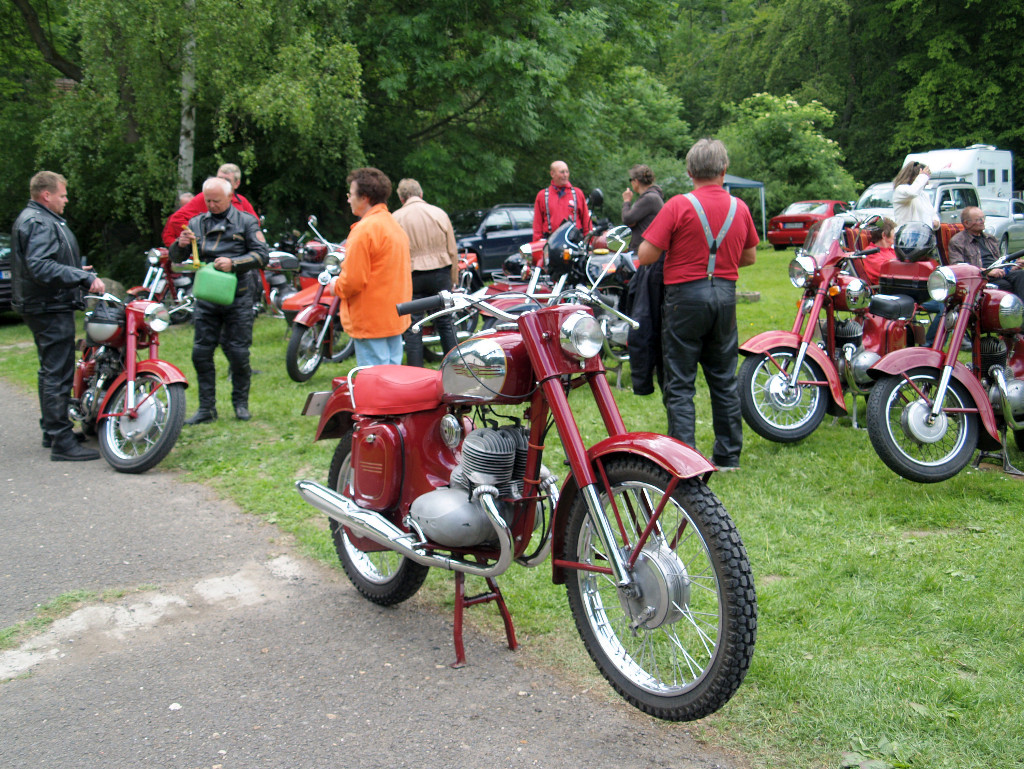 9.Jawatreffen der Jawafreunde-Magdeburg 2011 Mönchemühle