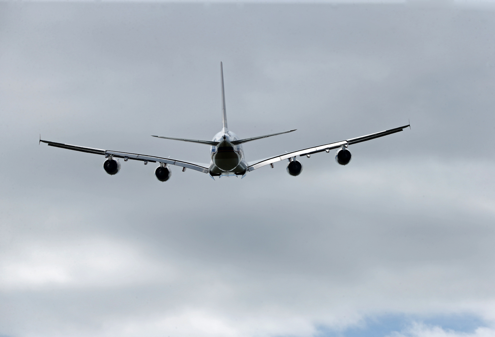 9V-SKS - Airbus A380-800 -  -2-