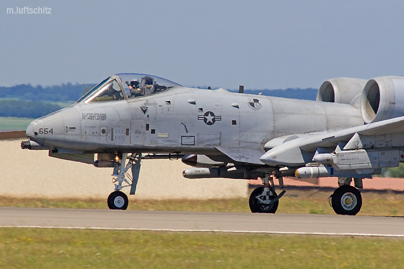 A-10 Thunderbolt II - Say HELLO :-)