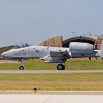 A-10 Thunderbolt II - winkewinke