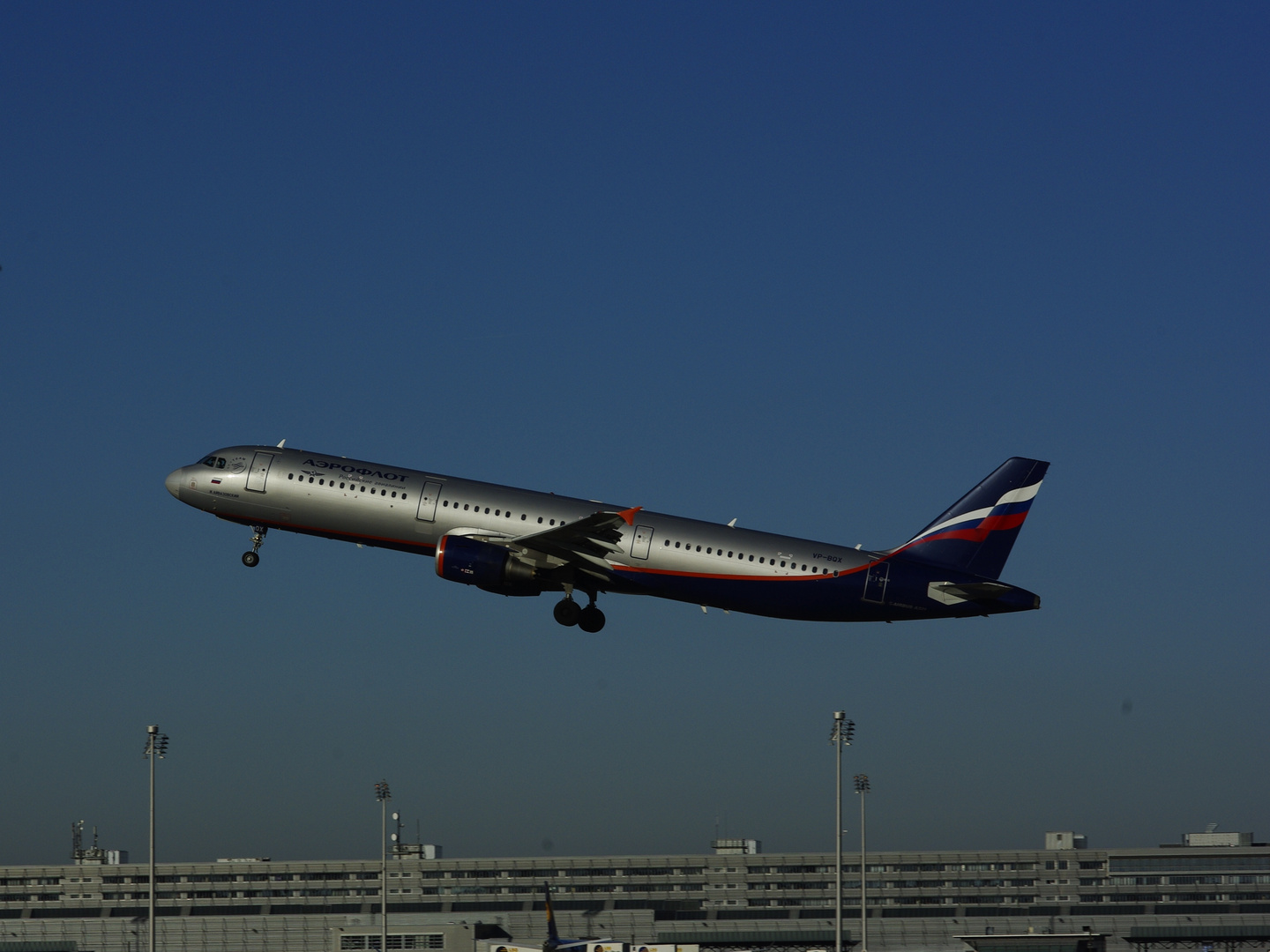 A 321 der Aeroflot beim Abflug von München