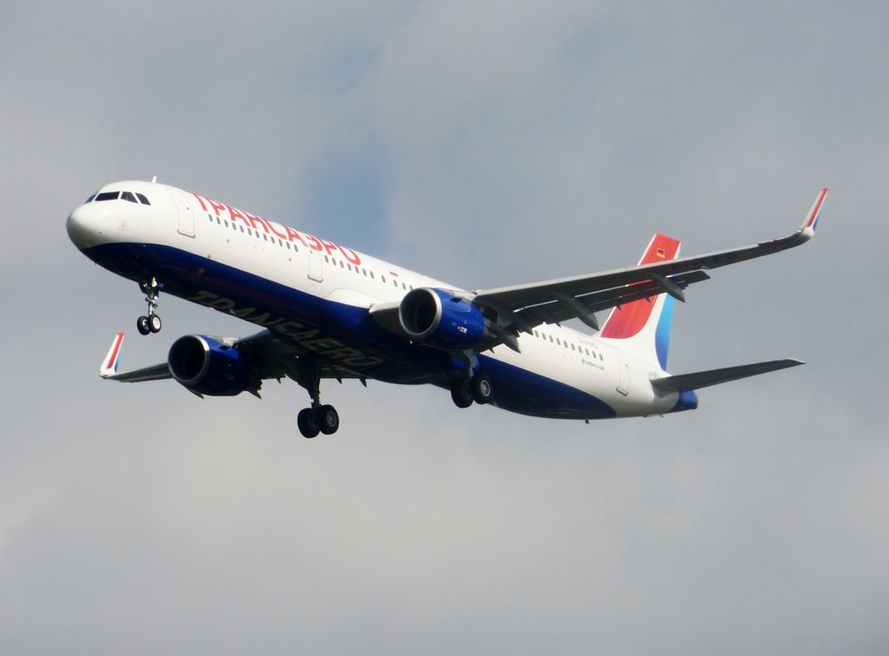 A 321 EI-LED,Transaero