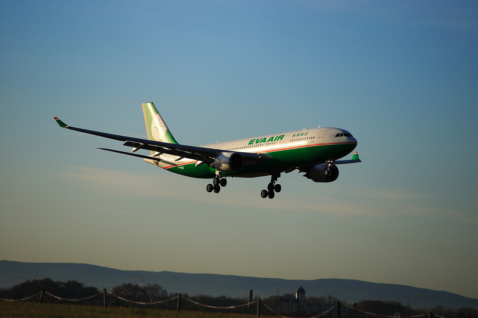 A 330-200 EVA Air