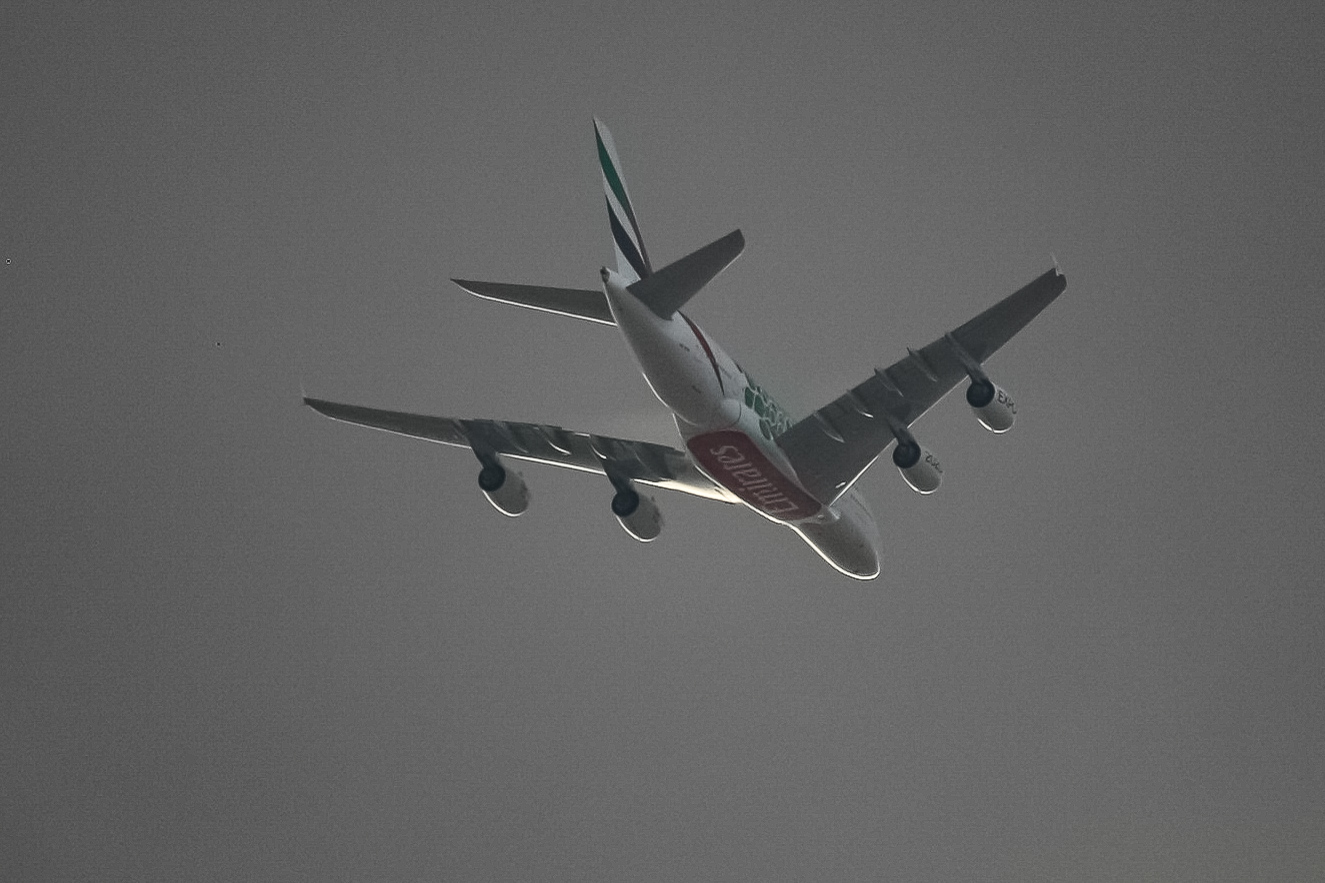 A 380 