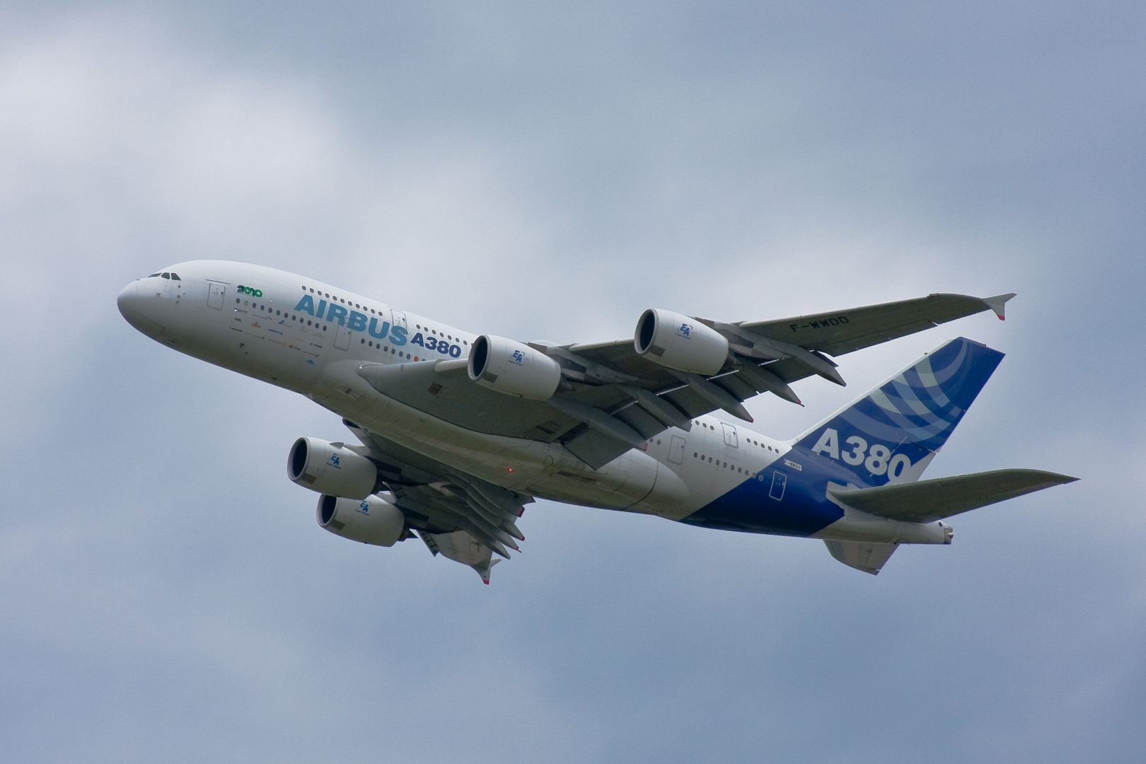 A 380 im Regen