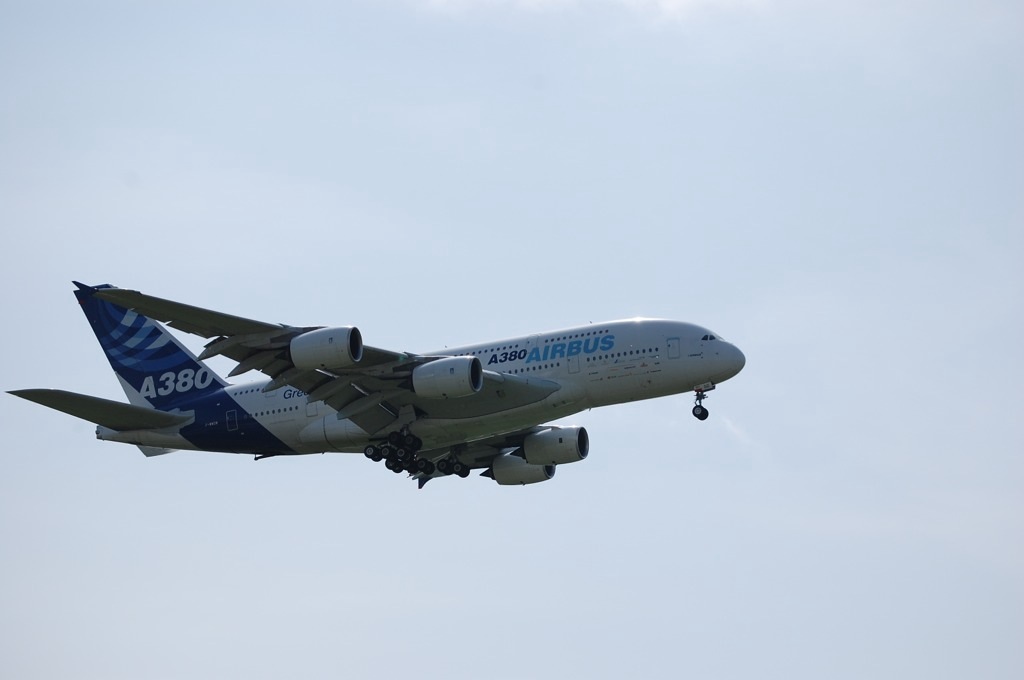 A 380 in Bremen im Überflug