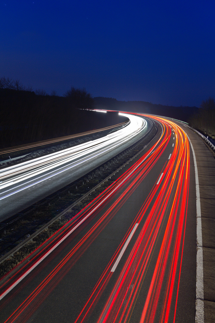 A 45 bei Nacht