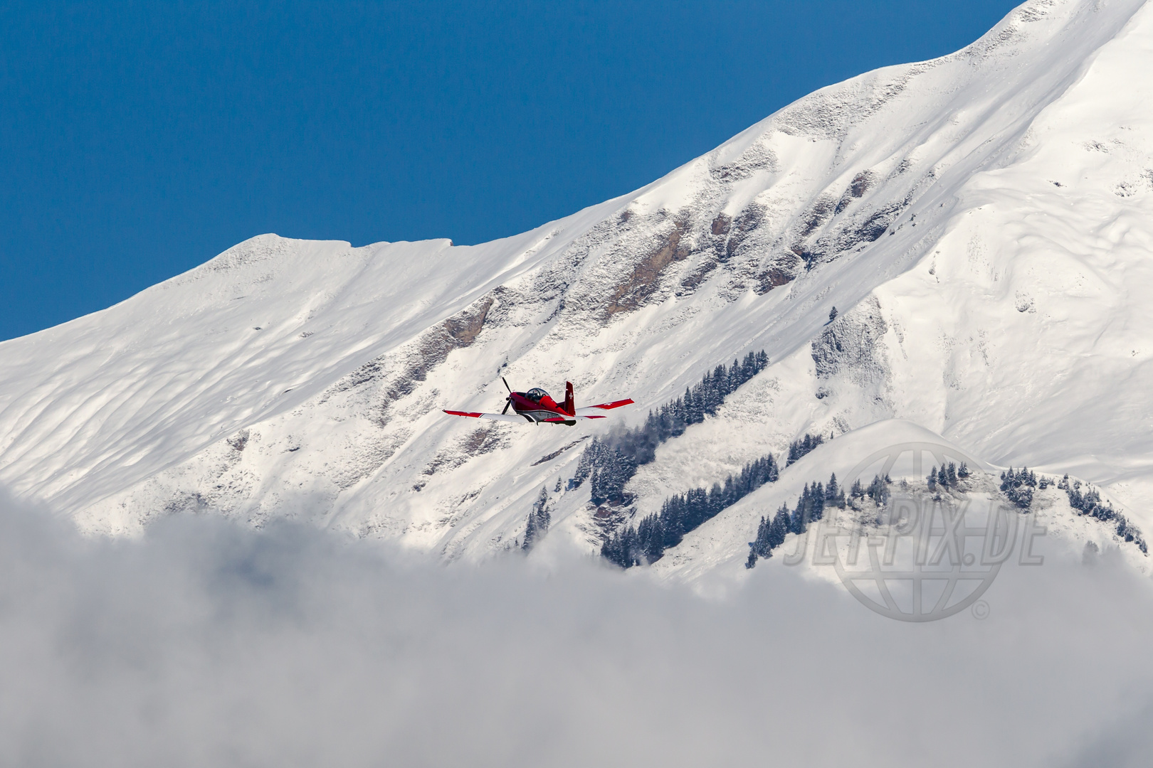 A-927 Pilatus NCPC-7 Swiss Air Force 2016.05.04 (LSMM) Meiringen