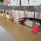 …ça baigne, mais pas dans le bon sens… !