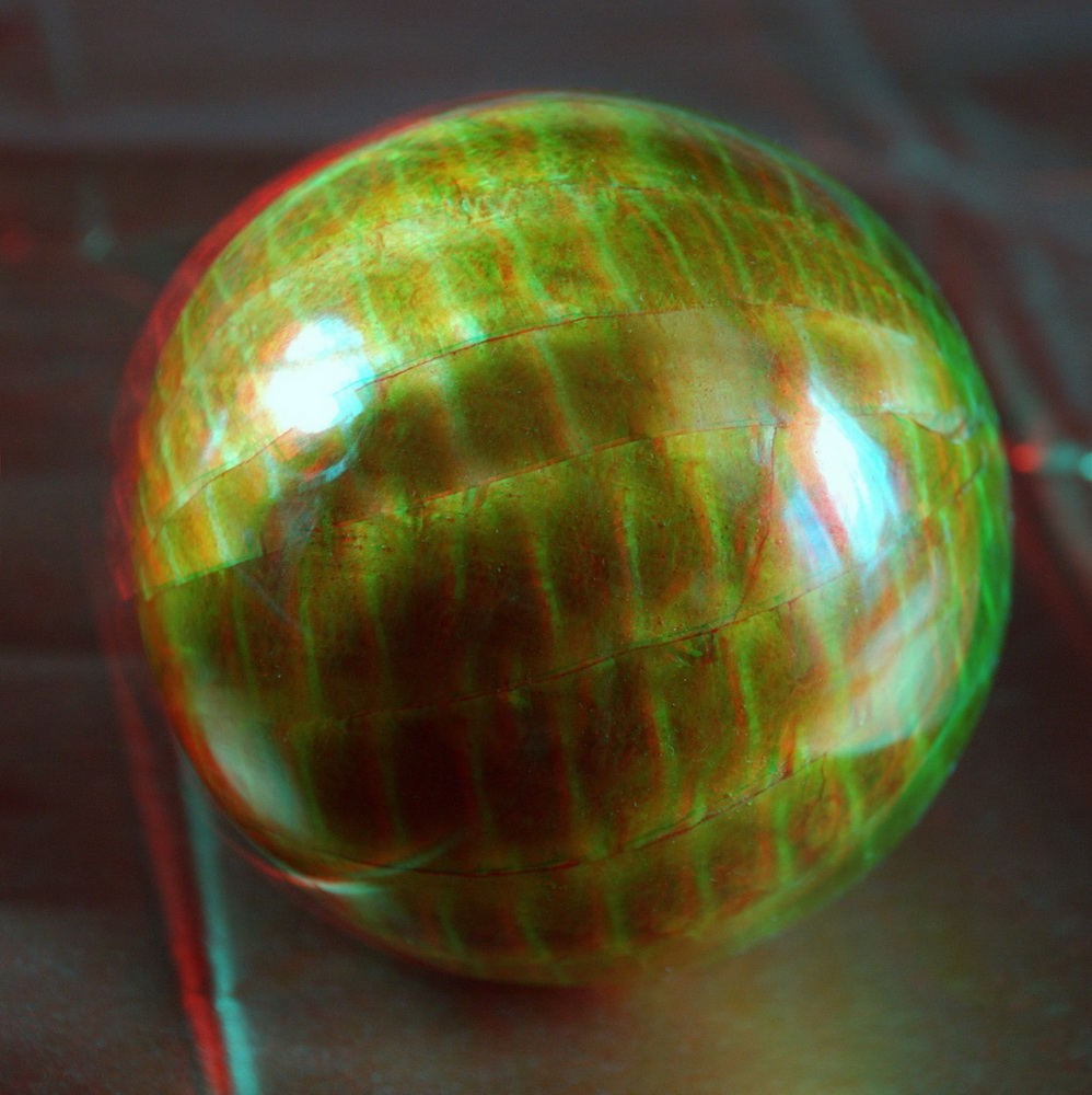 A ball made of vetetals