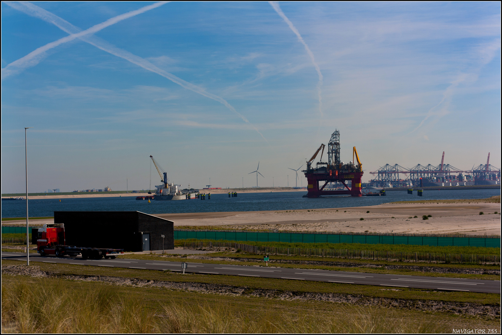 A beautifull Day at the MAASVLAKTE II / Rotterdam