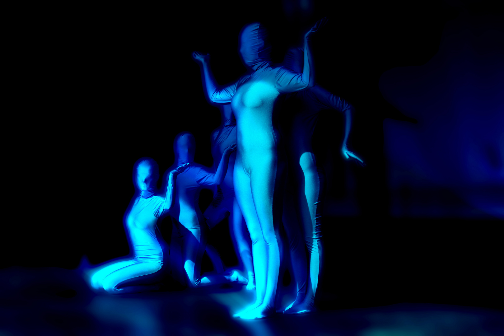 A BLUE WOMAN GROUP