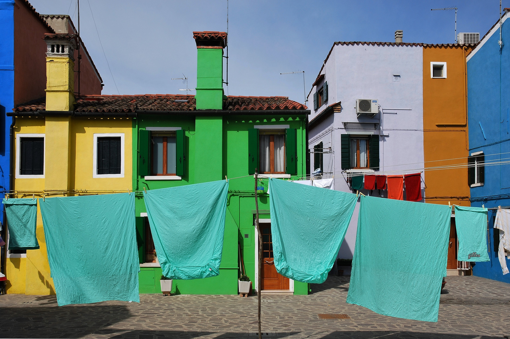  à Burano le jeudi on lave le vert