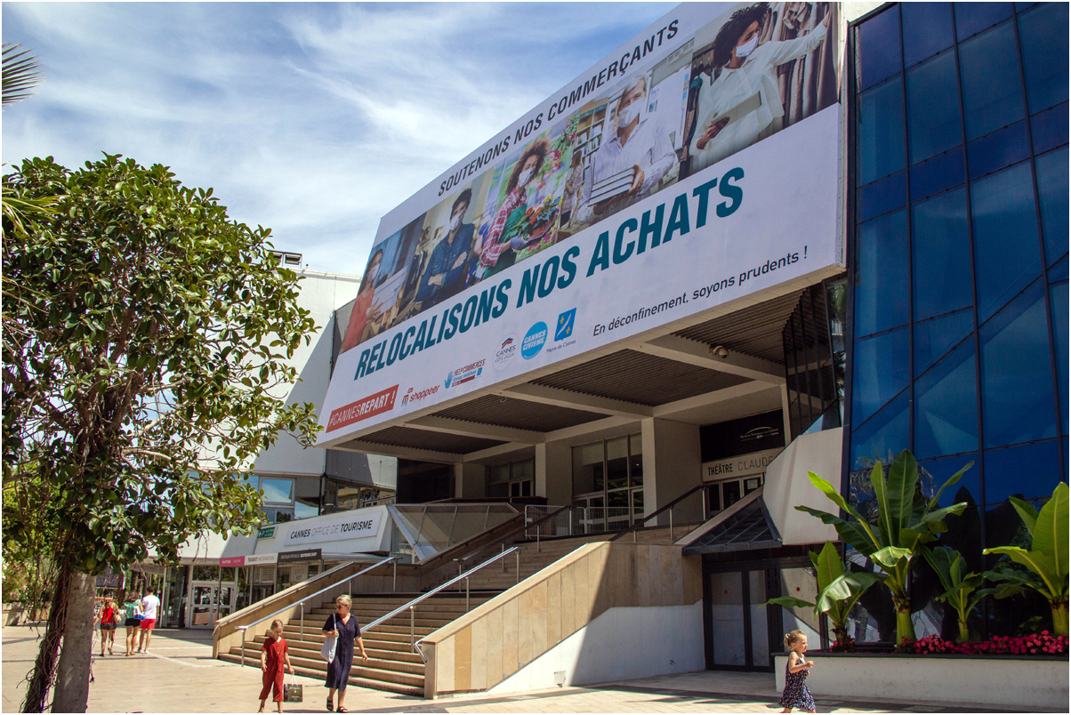 à Cannes on n'est  pas  pour  la délocalisation 