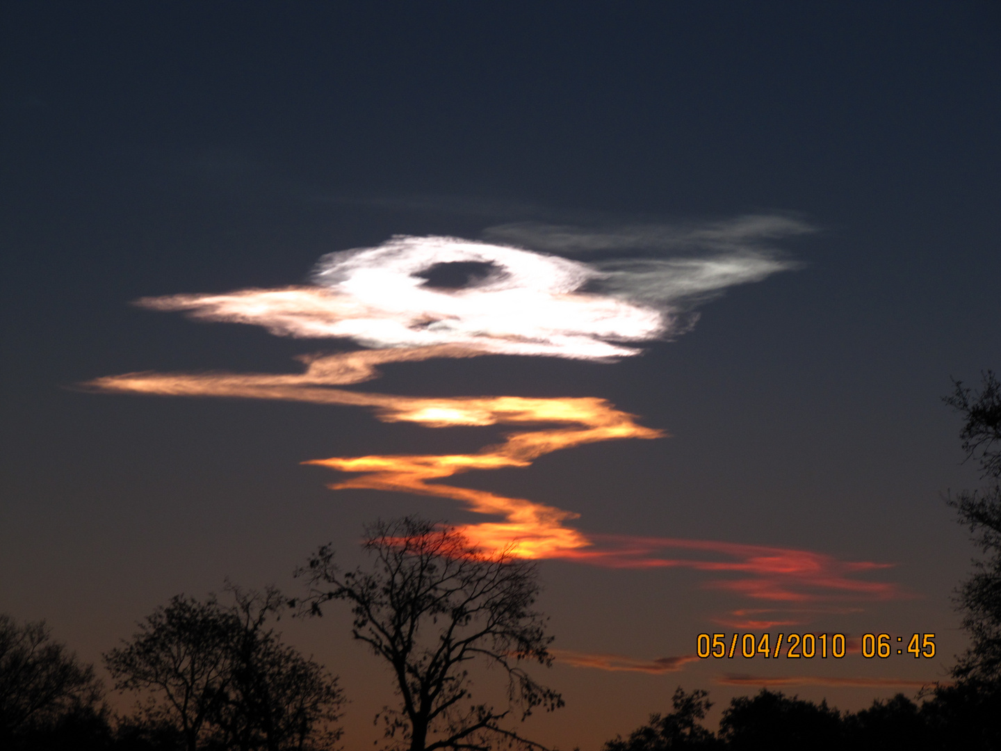 A Cloud after the Spaceshuttle lunch STS 131