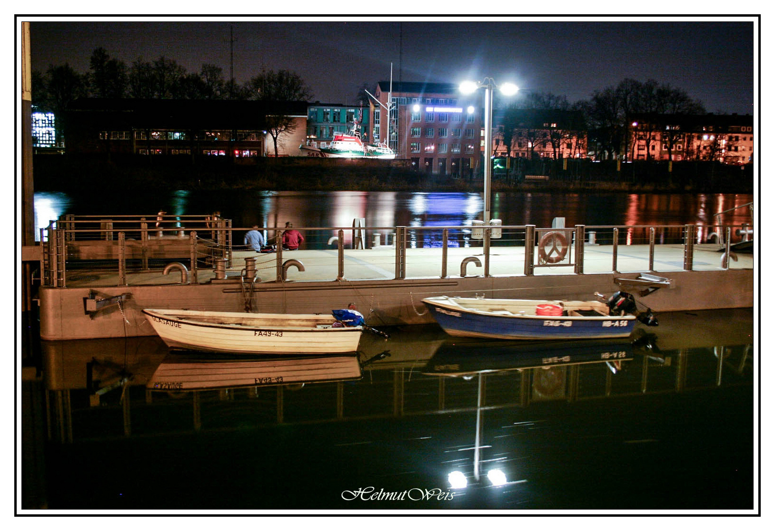 A cold night by the river