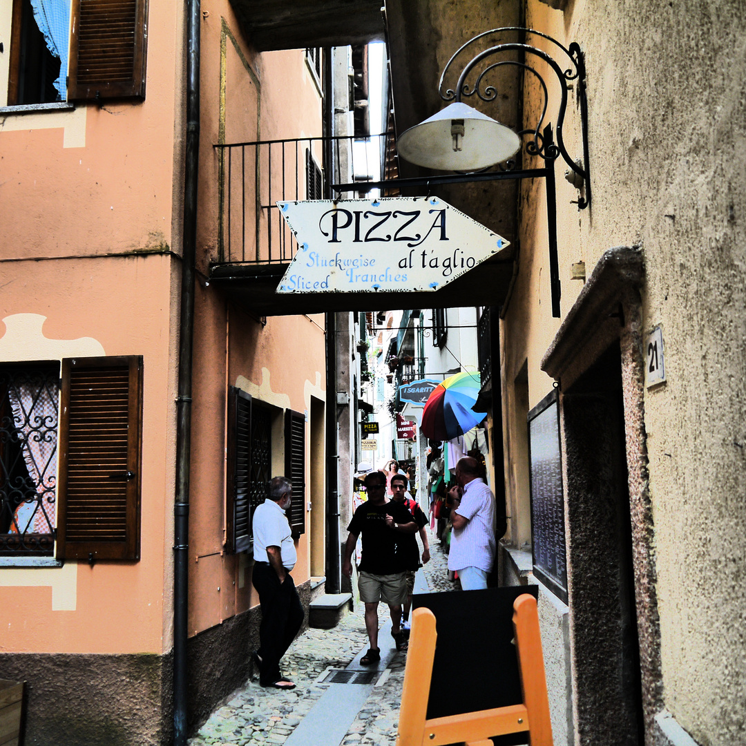 A comer.Isla de los Pescadores:Lago Maggiore