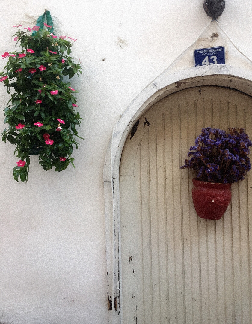 A door in Alacati