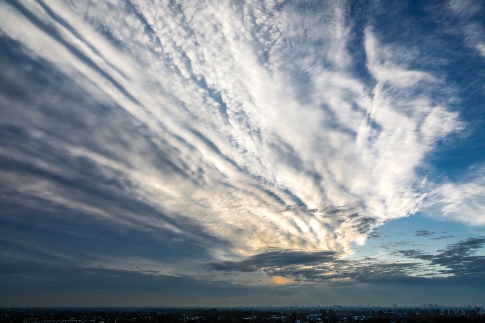 A fantastic November sky