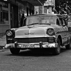 A few weeks ago in Havanna, ...gloss and rubbish are the daily life.