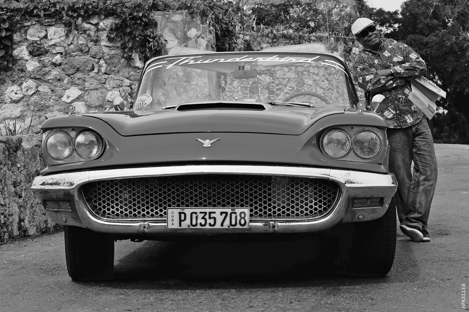 A few weeks ago in Havanna, ...go with the old Thunderbird.