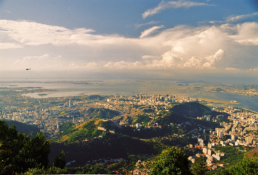 A fim de Niterói Ponte