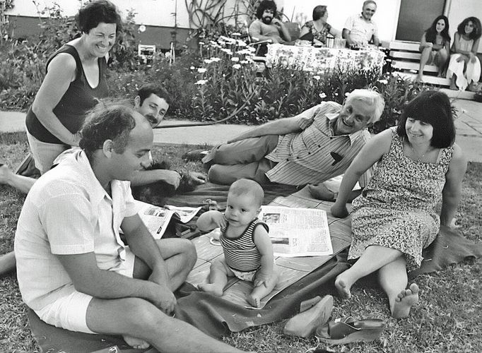 A Kibbutz family on the lawn