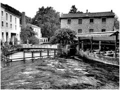 A la Fontaine de Vaucluse