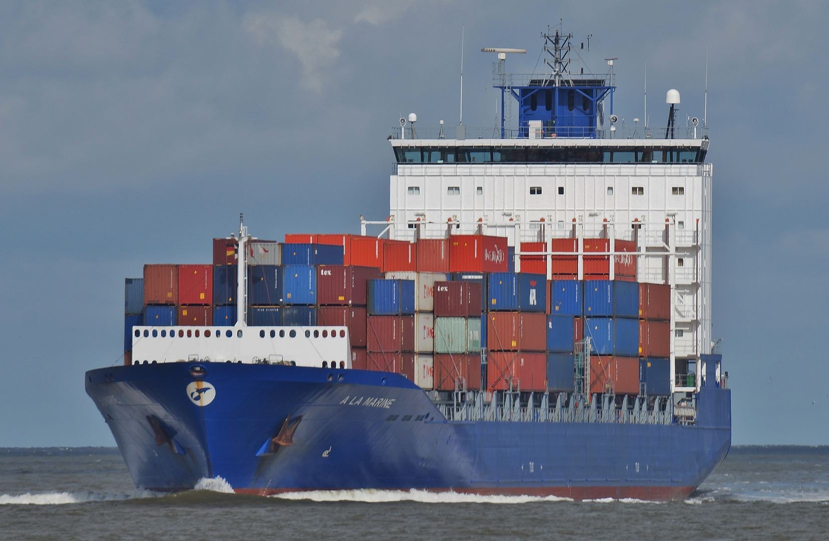 A La Marine vor Helgoland auf hoher See