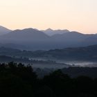 a l'aube ou blanchit la montagne