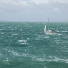 à l'entrée du golfe, devant Port-Navalo, force 8