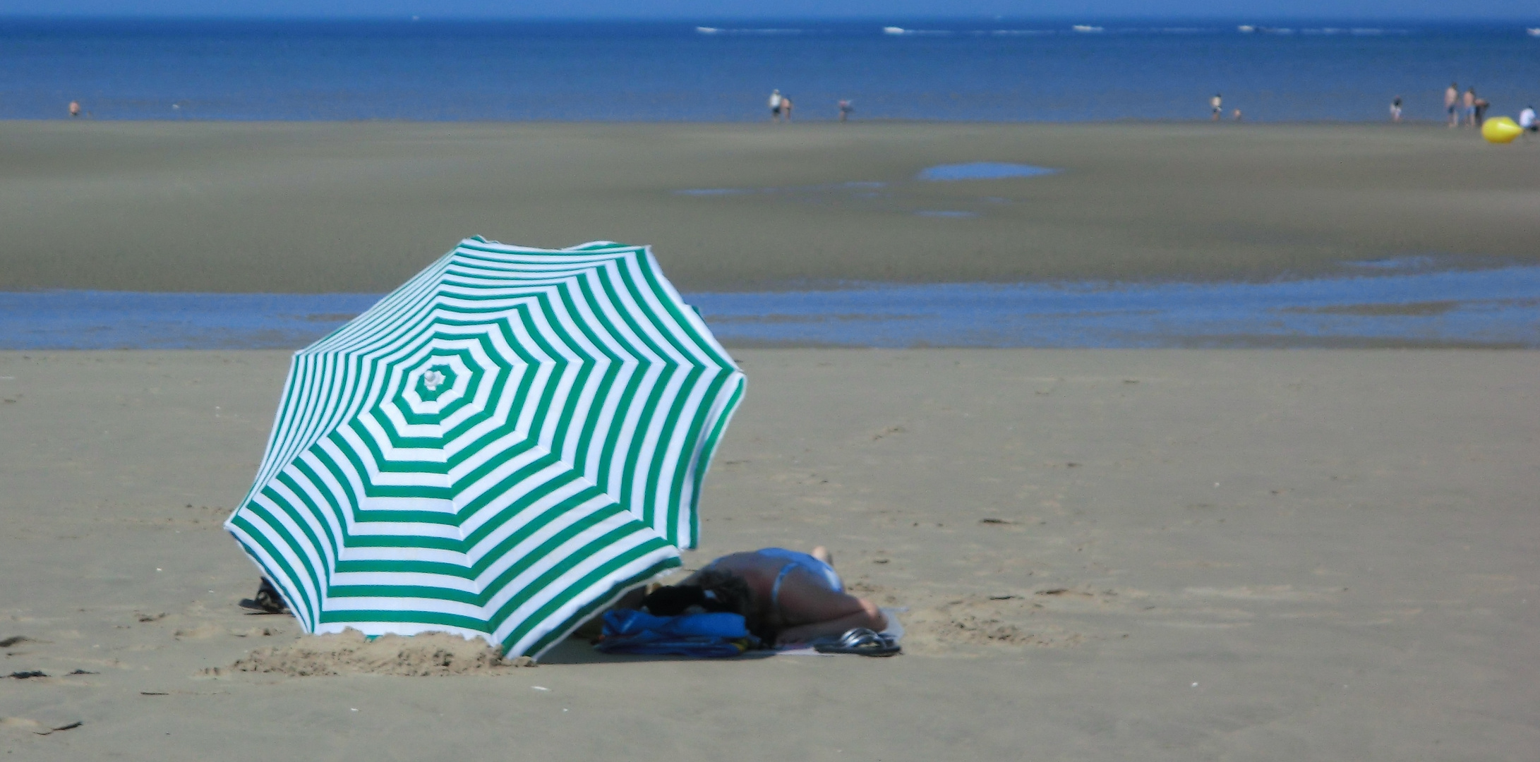 A l'ombre à Equihen Plage