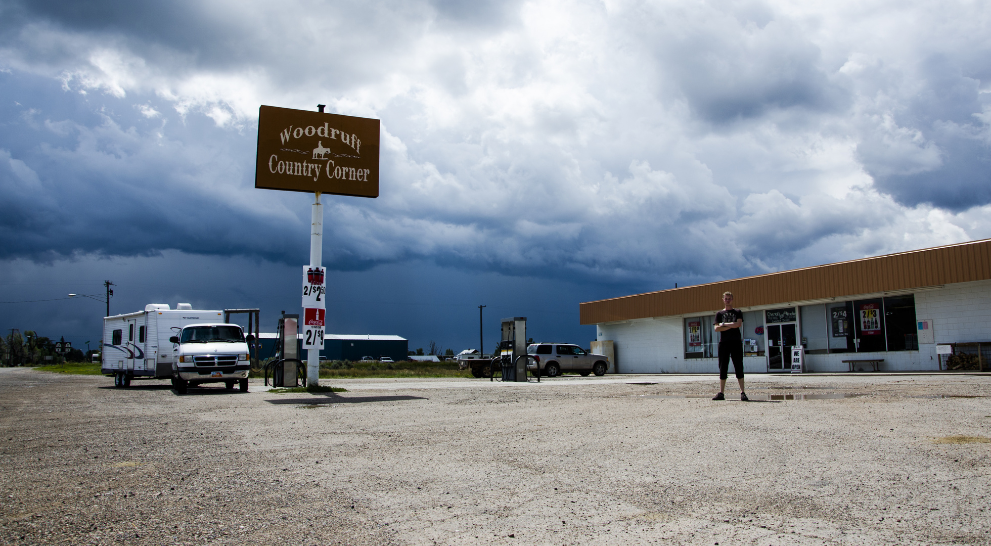 A lonely gas station in the Rocky Mountains ( USA)