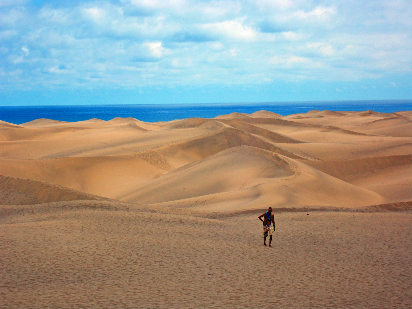 A long way to go. Dunas Gran Canaria