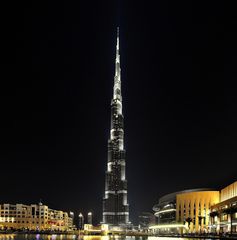 a new star is born - Burj Khalifa