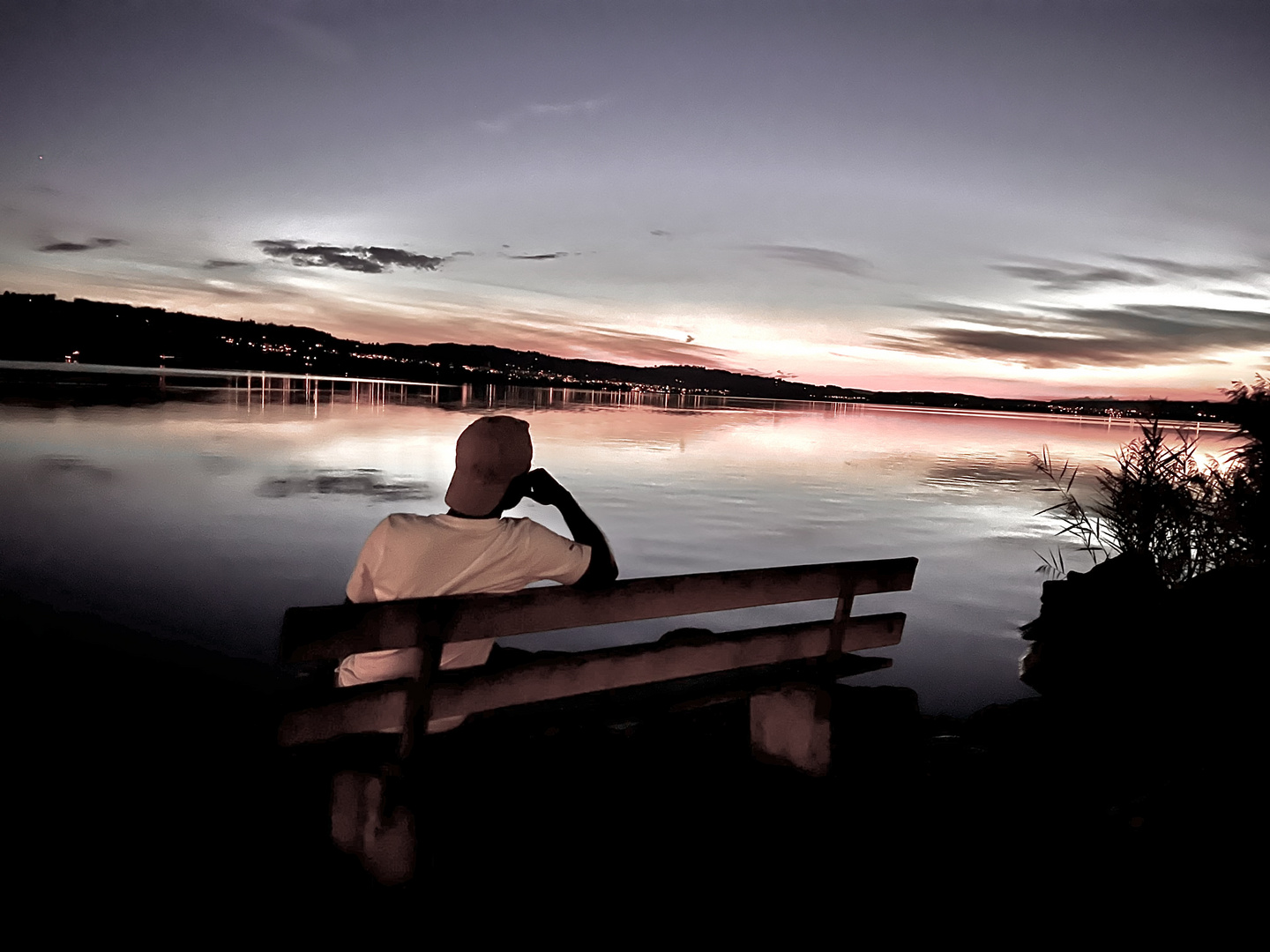 A nice evening at the lake