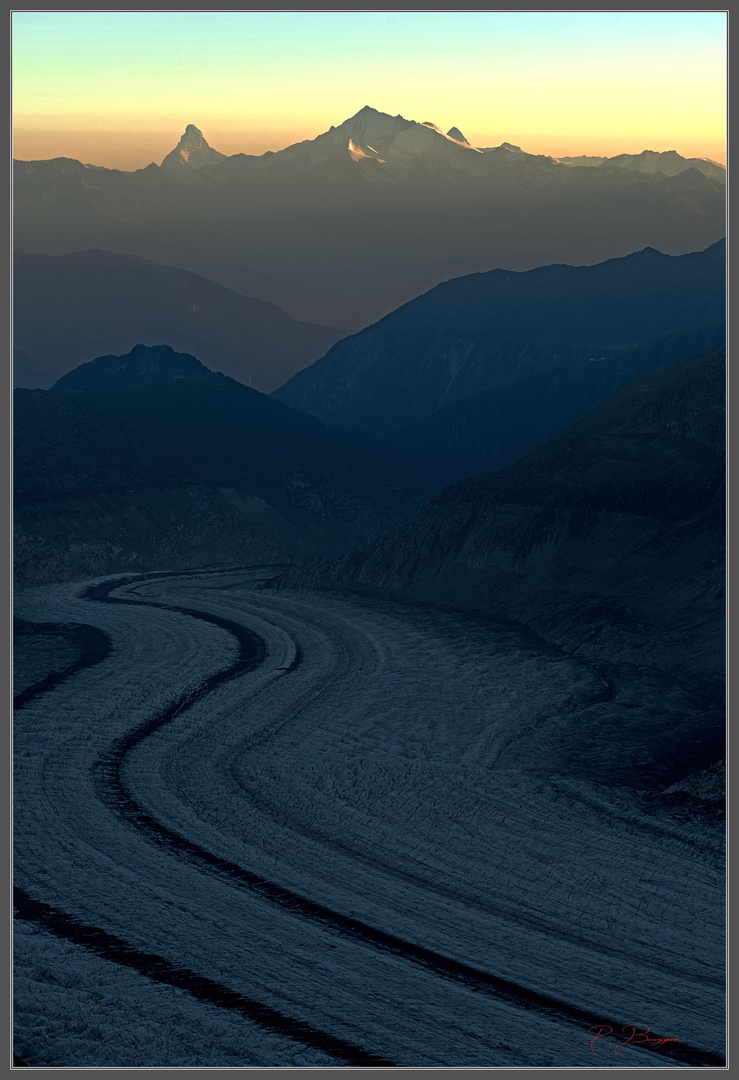 A nos pieds l'immense glacier de L'Aletsch