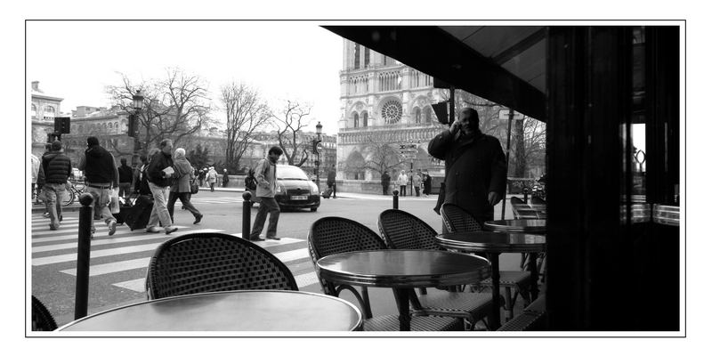 A Paris (Louvre)