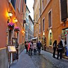 A passeggio per le strade di Roma